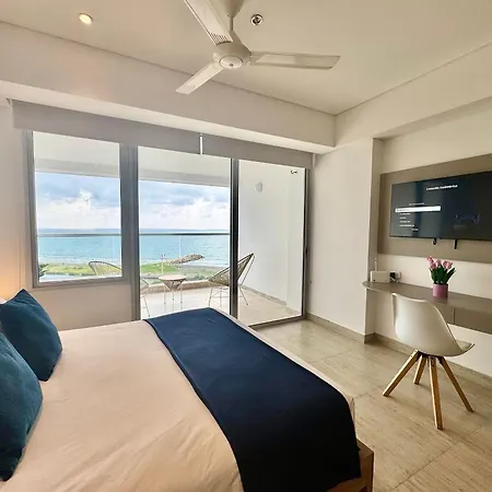 Loft Vistas Mar. Crespo Piscina Y Jacuzzi *