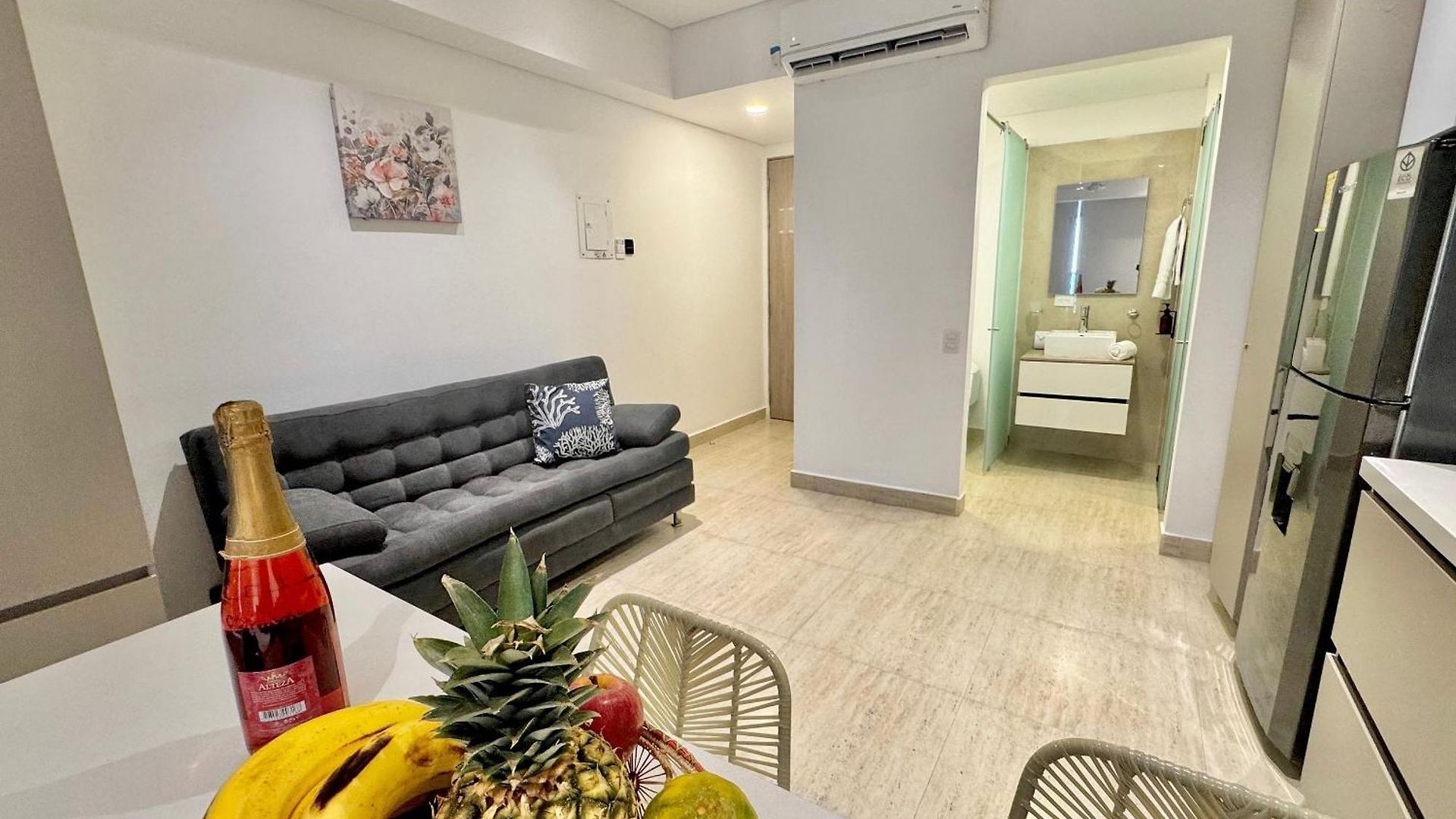 Apartamento Loft Vistas Mar. Crespo Piscina Y Jacuzzi Cartagena