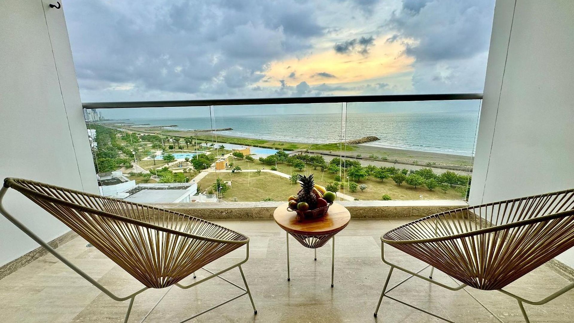 Loft Vistas Mar. Crespo Piscina Y Jacuzzi Apartamento Cartagena