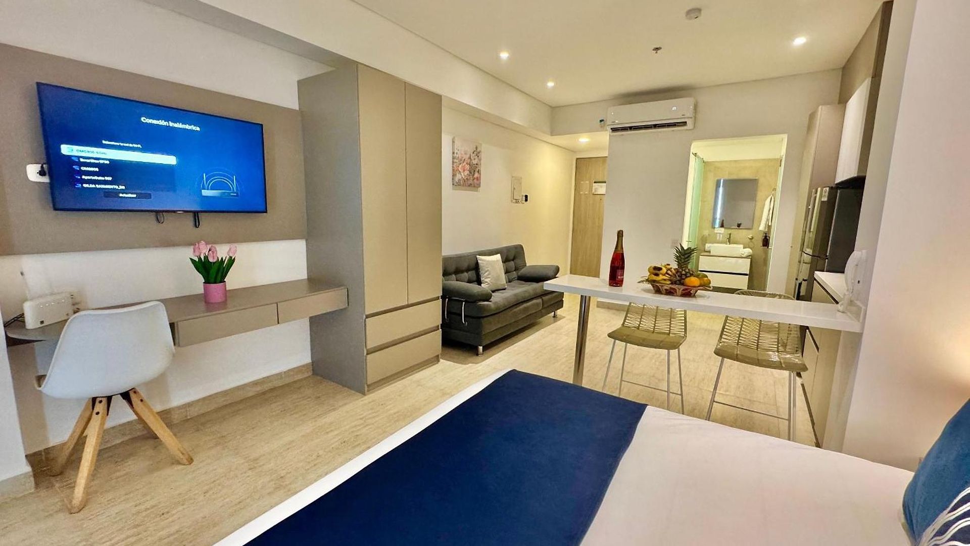 Loft Vistas Mar. Crespo Piscina Y Jacuzzi Apartamento *