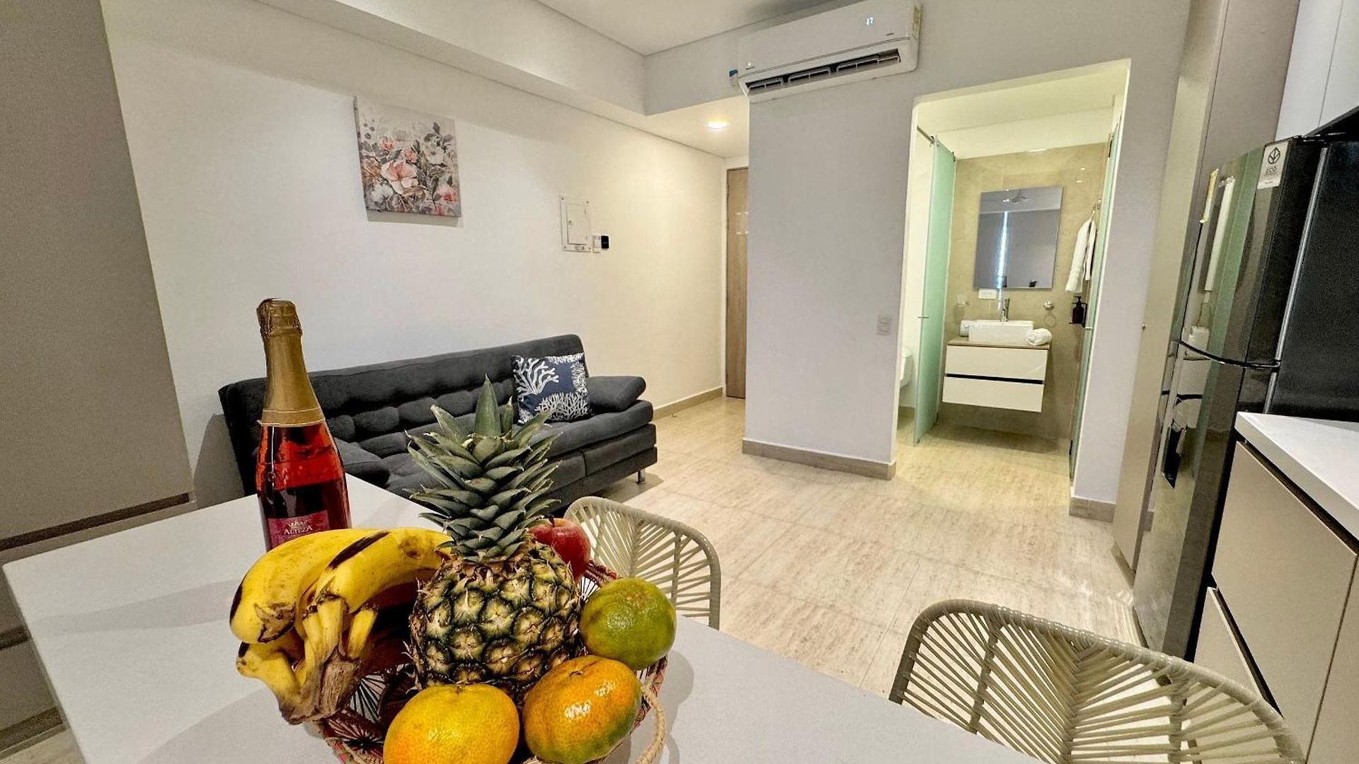 Loft Vistas Mar. Crespo Piscina Y Jacuzzi