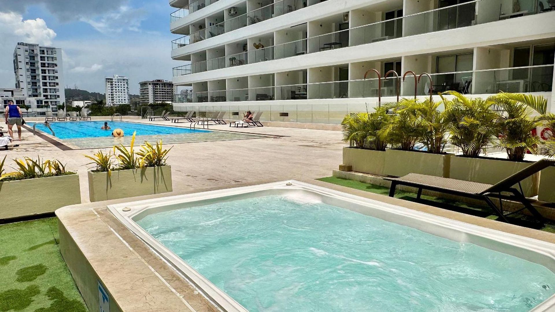 Loft Vistas Mar. Crespo Piscina Y Jacuzzi Apartamento *
