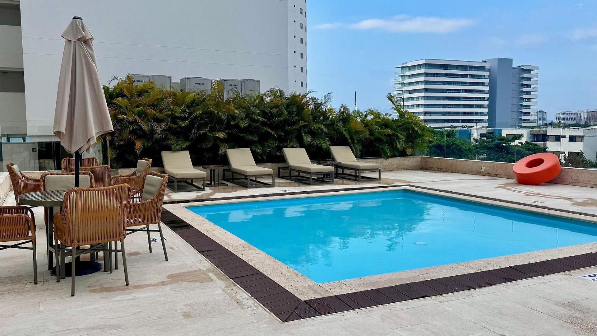 Apartamento Loft Vistas Mar. Crespo Piscina Y Jacuzzi