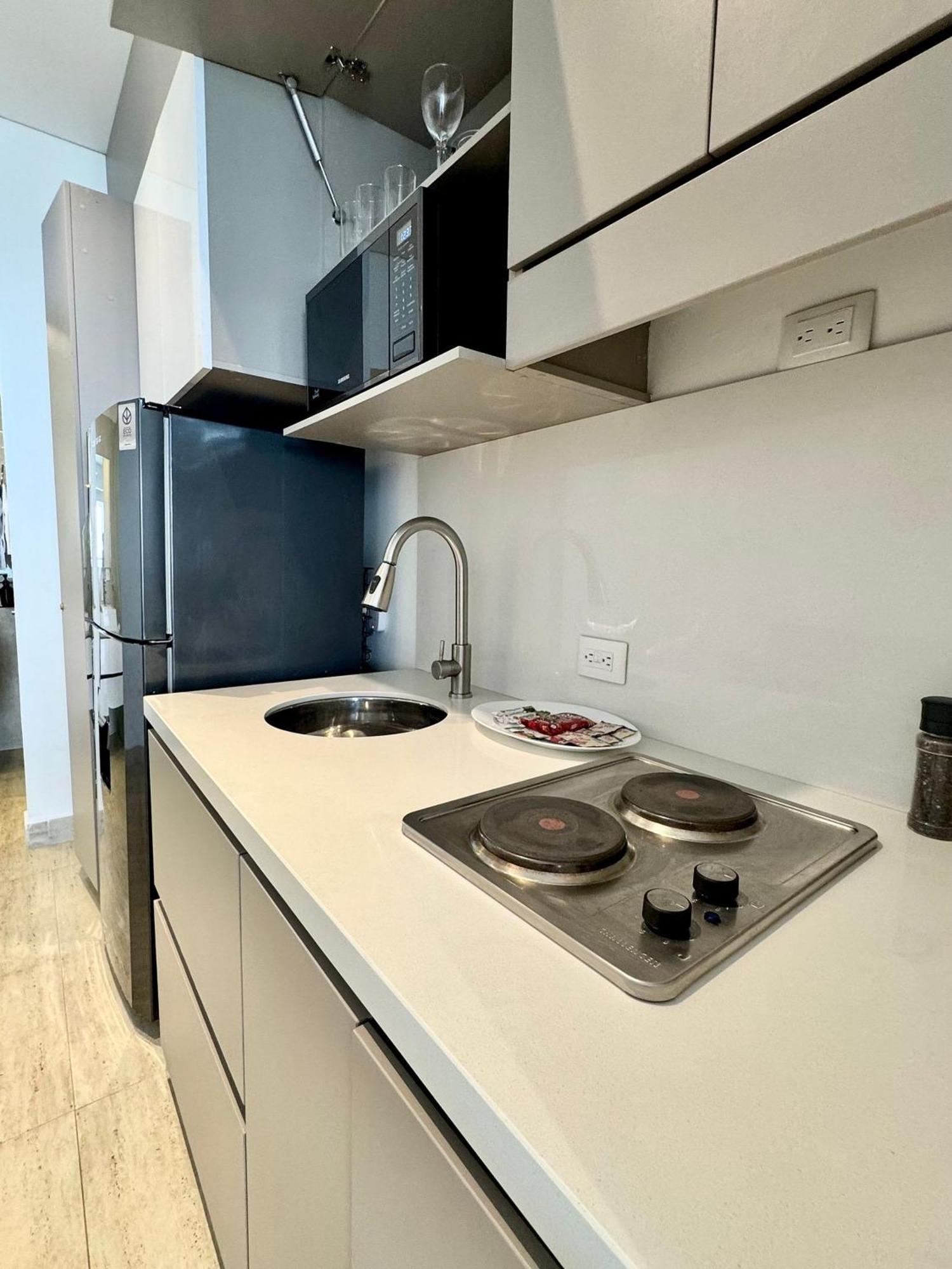 Apartamento Loft Vistas Mar. Crespo Piscina Y Jacuzzi