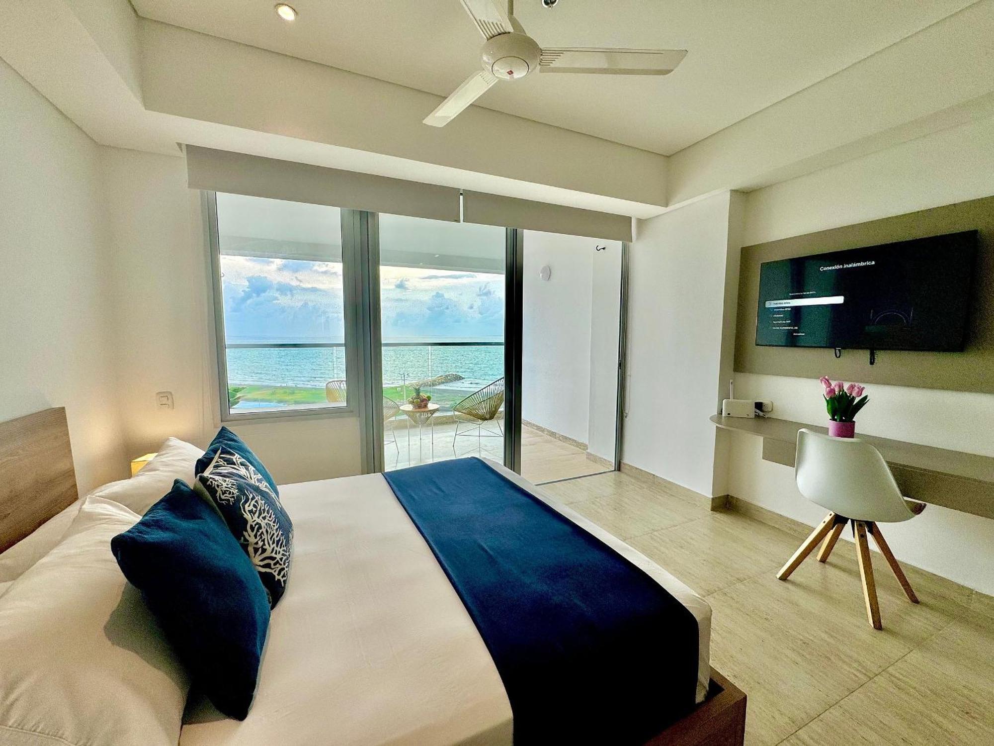 Loft Vistas Mar. Crespo Piscina Y Jacuzzi Apartamento