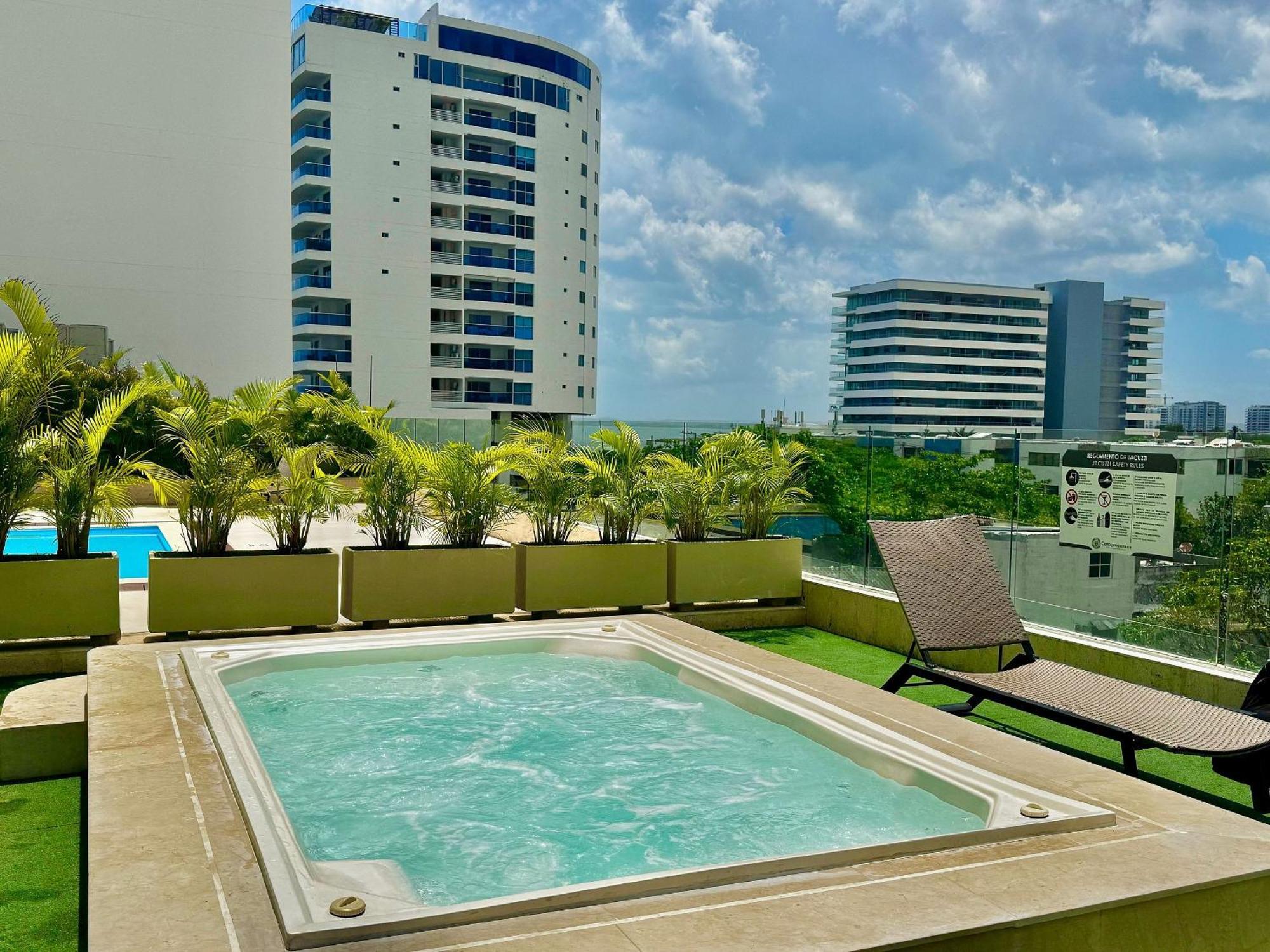 Loft Vistas Mar. Crespo Piscina Y Jacuzzi