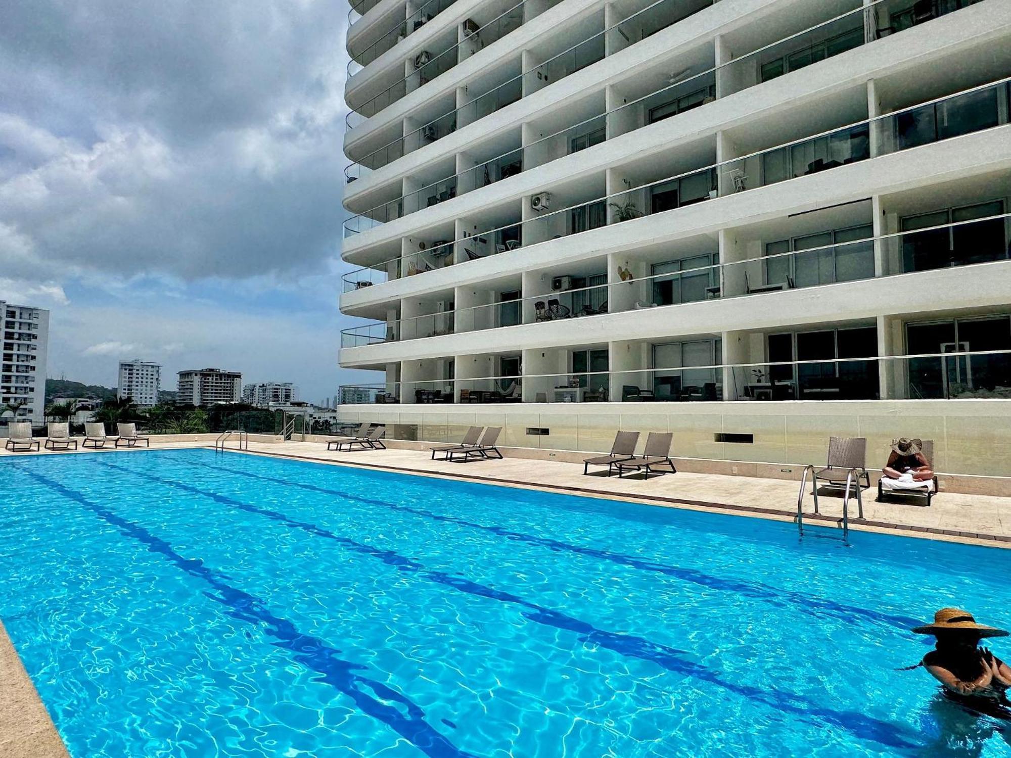 Loft Vistas Mar. Crespo Piscina Y Jacuzzi *