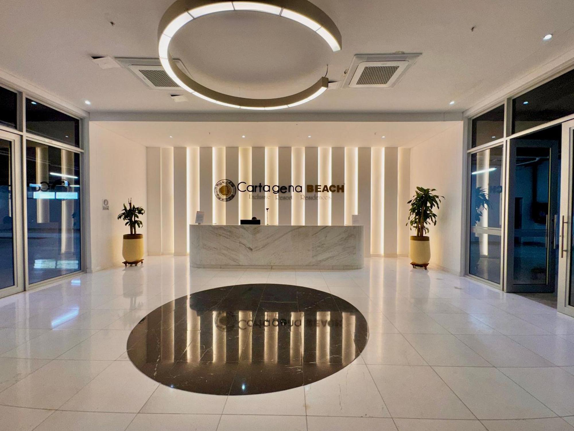 Loft Vistas Mar. Crespo Piscina Y Jacuzzi Apartamento *