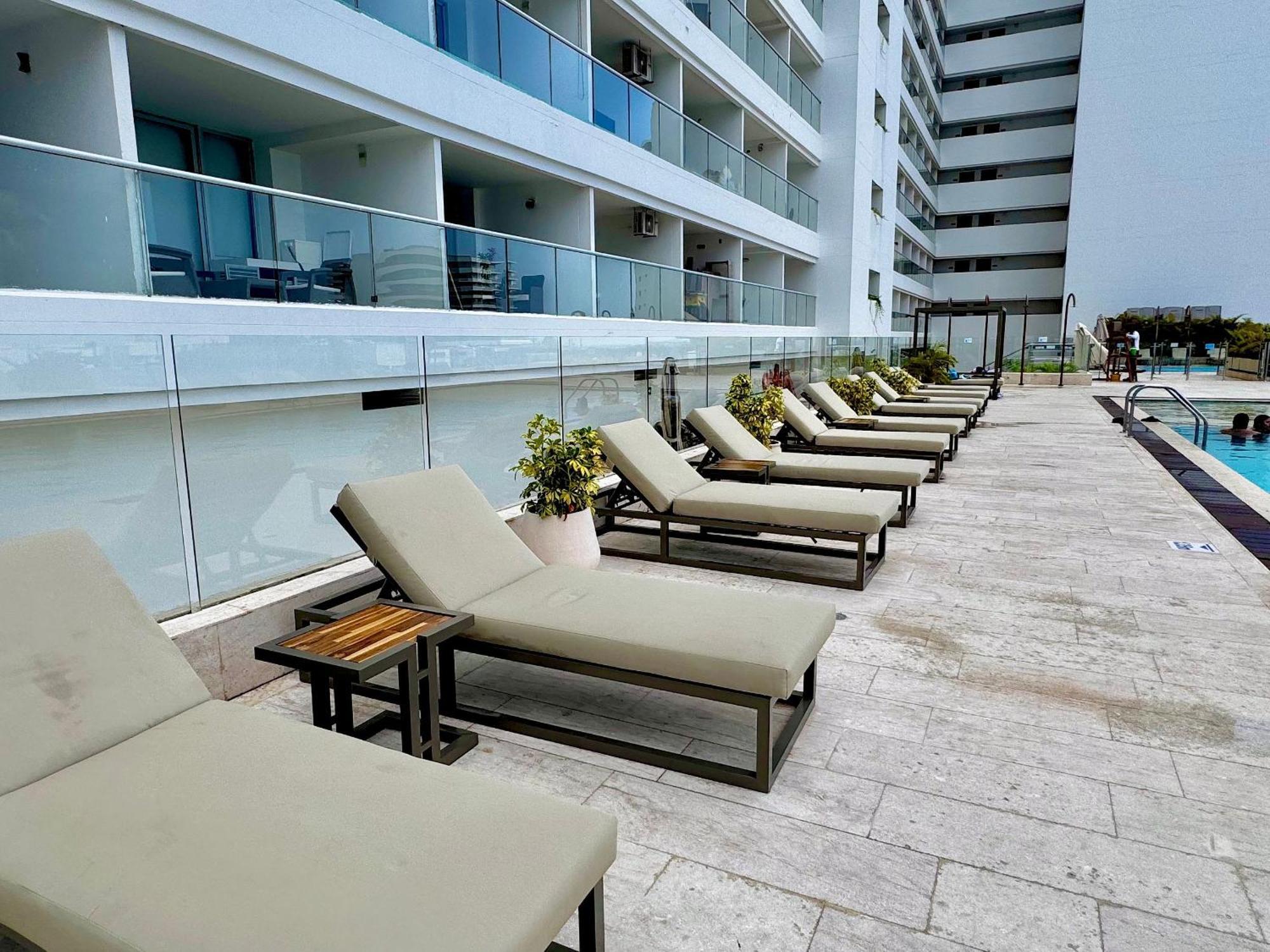 Apartamento Loft Vistas Mar. Crespo Piscina Y Jacuzzi Cartagena